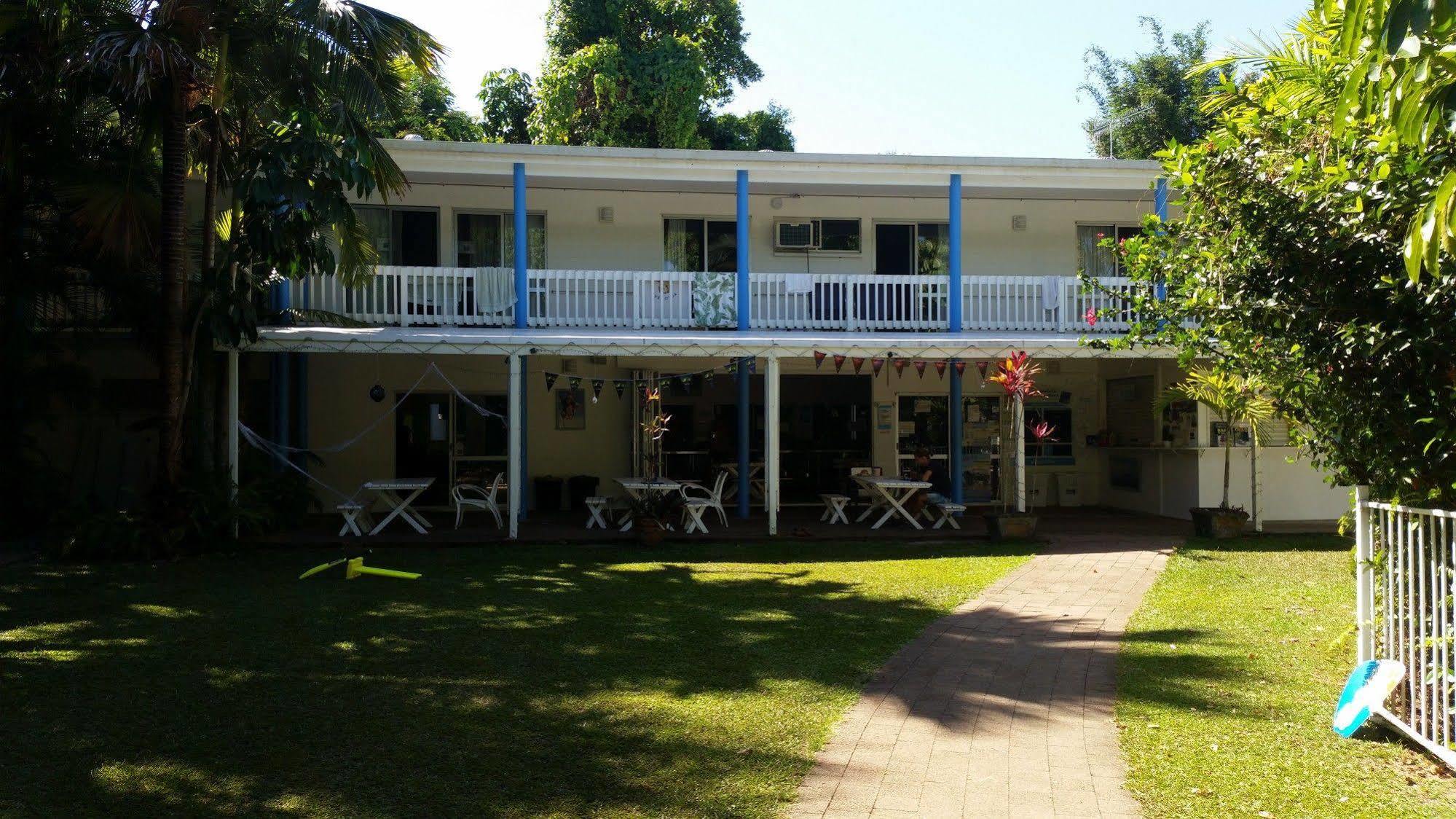 Absolute Backpackers Mission Beach Exterior foto